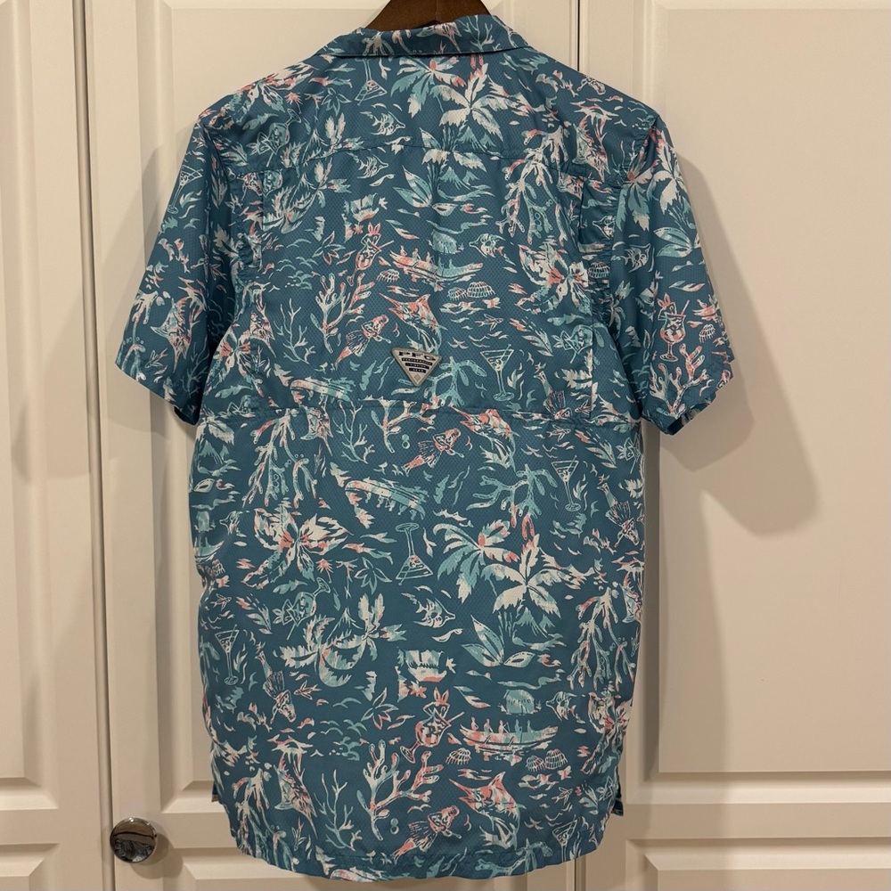 Columbia Men's Tropical Blue Shirt - Picture 3 of 3
